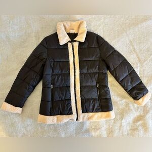 Women’s Sherpa-lined Jacket